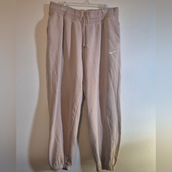 Nike Men's Beige Joggers - Picture 1 of 4